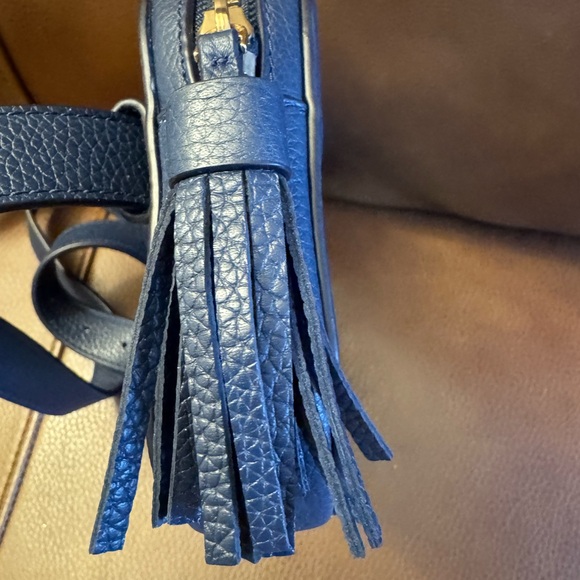 Tory Burch, navy blue pebbled leather belt bag with tassel accent - Picture 3 of 10